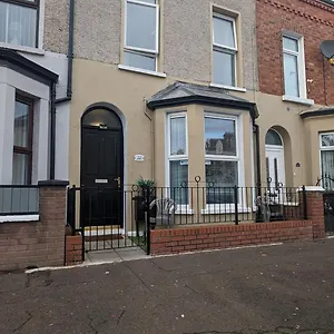 Waterworks Townhouse Homestay